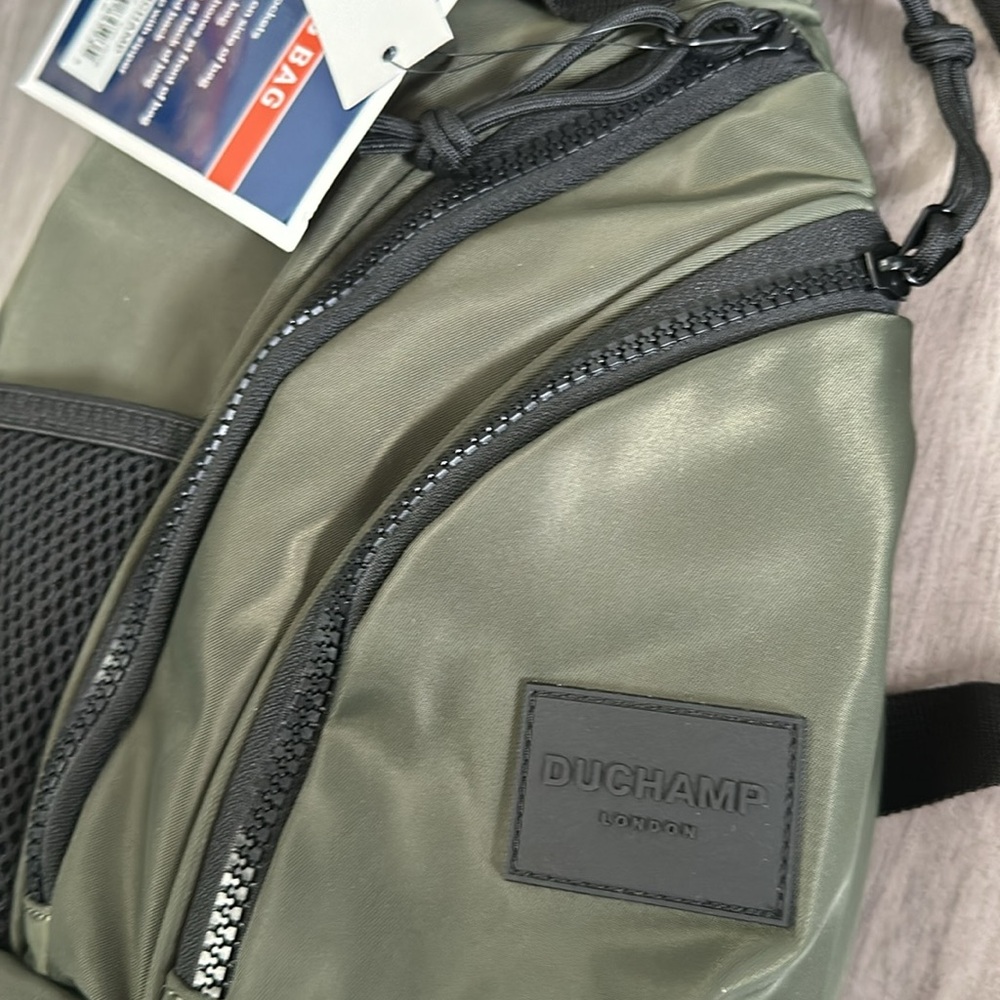 NWT Duchamp Unisex Sling bag - Picture 7 of 10